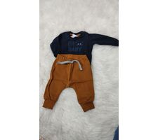 conjunto Blusa e Calça